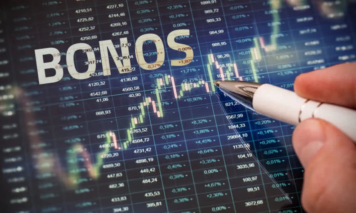 El riesgo país cayó 21 puntos y cerró en 607, aunque siguió sobre los 600