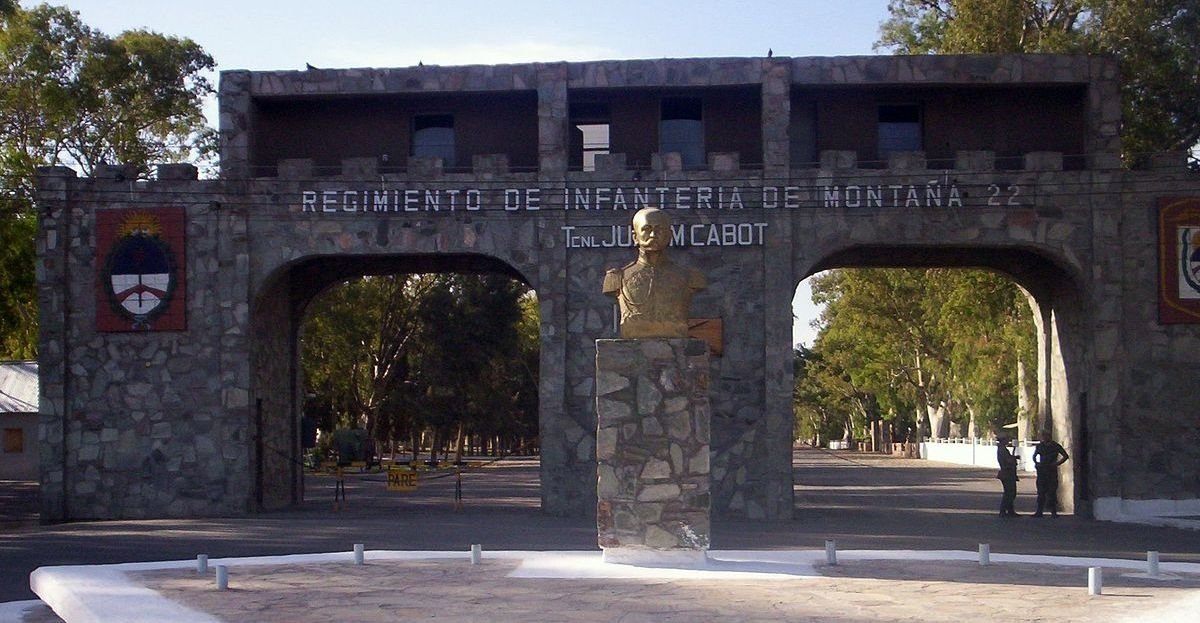 Investigan la muerte de un soldado durante una guardia en el RIM 22