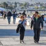 Más turistas viajaron durante el fin de semana largo, pero cayó el impacto económico