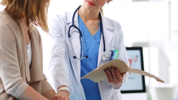 Ocho médicos de la UOM suspendieron la atención por un reclamo de honorarios