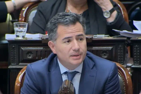 Diputados: el Gobierno convocó a una sesión para el 21 de octubre por el DNU 70