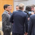 Milei se reunió con gobernadores tras hablar en la OCDE, en París