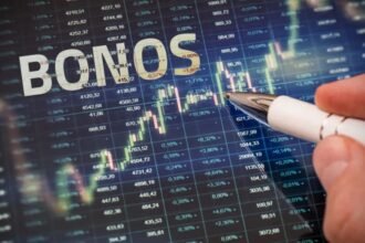 El riesgo país cae 26 puntos y queda en 573 al inicio de las operaciones