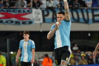 Otamendi marcó el primer gol en la despedida de Messi de la Selección