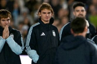 Mastantuono pidió que Messi siga en la Selección tras su despedida