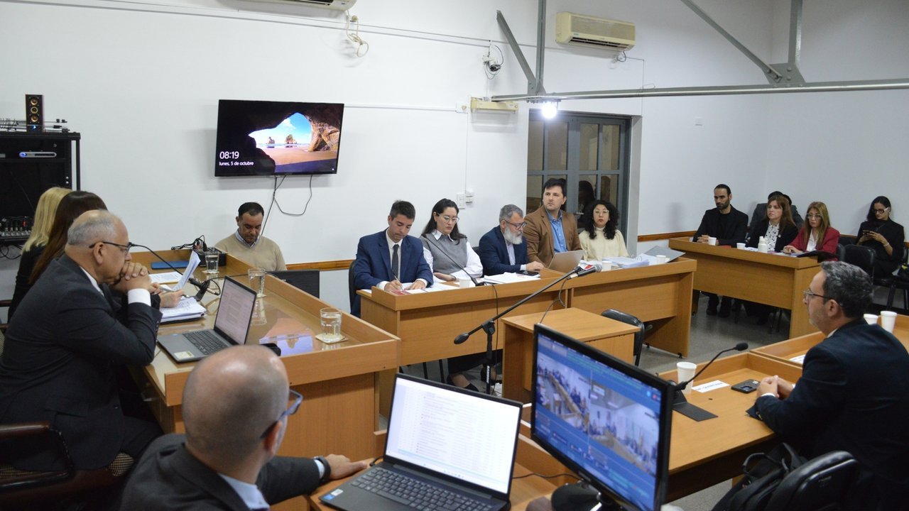 Comenzó en Chaco el juicio a diez policías por un operativo contra jóvenes qom