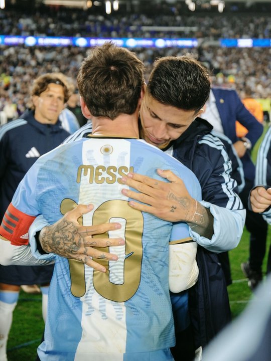Enzo Fernández despidió a Messi y Otamendi con un mensaje en redes