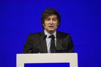 Milei designó a dos funcionarios y aceptó la renuncia de un fiscal adjunto