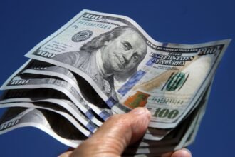 Economista advirtió que la estabilidad del dólar puede afectar la actividad