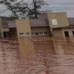 La crecida del río Uruguay obliga a evacuar a seis familias en Concordia