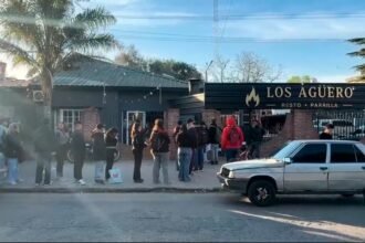 La parrilla de Berazategui que se viralizó por una convocatoria sufrió un incendio