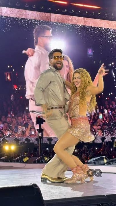 Shakira y Maluma cantaron “Agua” durante la residencia de la artista en Madrid
