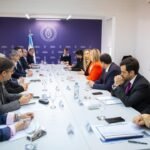 El Gobierno mantiene la agenda de la visita de León XIV y sigue su evolución