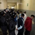 Trasladaron a 326 presos de Villa Devoto al penal de Marcos Paz en el primer día