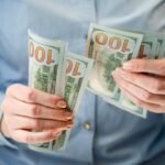 En vivo: cotizaciones del dólar y operatoria de los mercados este martes 13