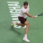 Zverev venció a Búblik en tres sets y avanzó a cuartos del Masters de Shanghái