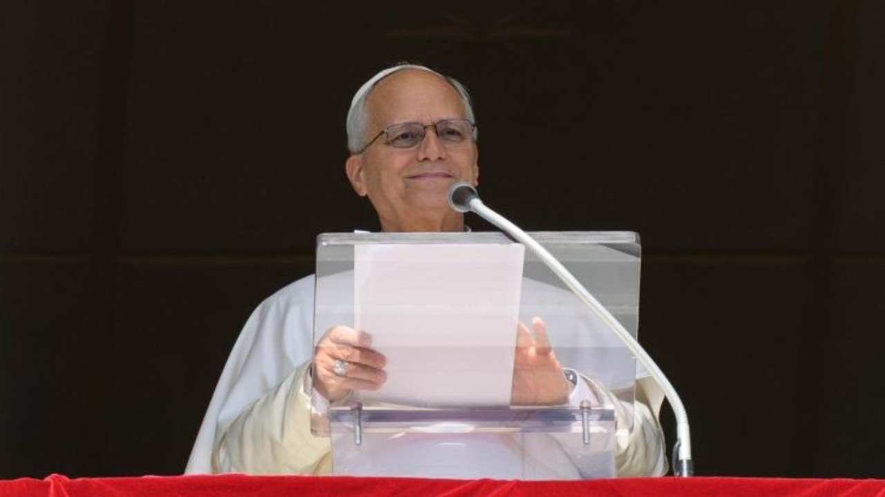 El papa León XIV pasó una noche tranquila tras la cirugía pulmonar