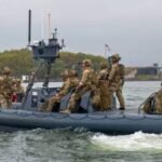 La Guardia Costera de Estados Unidos rescató a 16 personas tras un naufragio en México