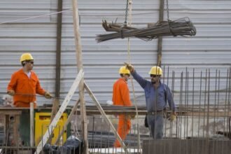 Colina advirtió que el cuentapropismo informal es el único empleo que crece