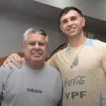 Tapia expresó su apoyo al “Dibu” Martínez tras la operación por una fractura