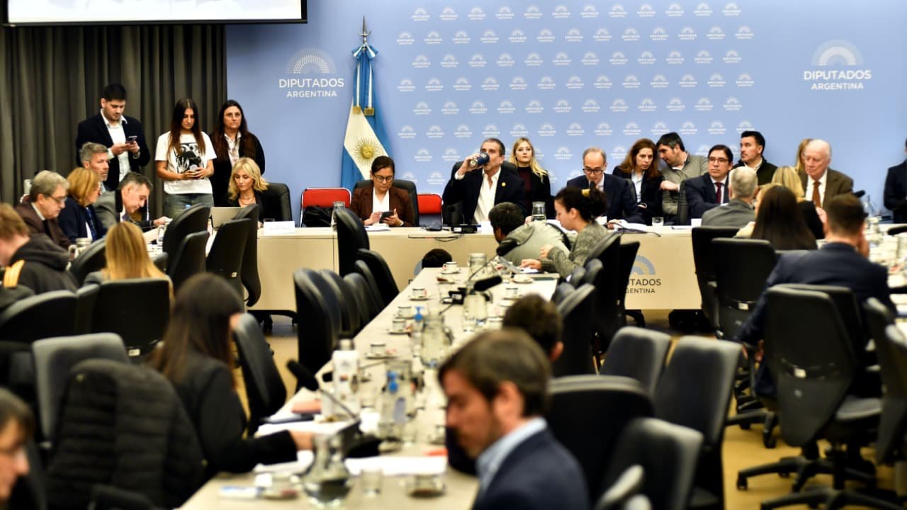 Torrendell defendió el presupuesto universitario y reclamó gestión responsable