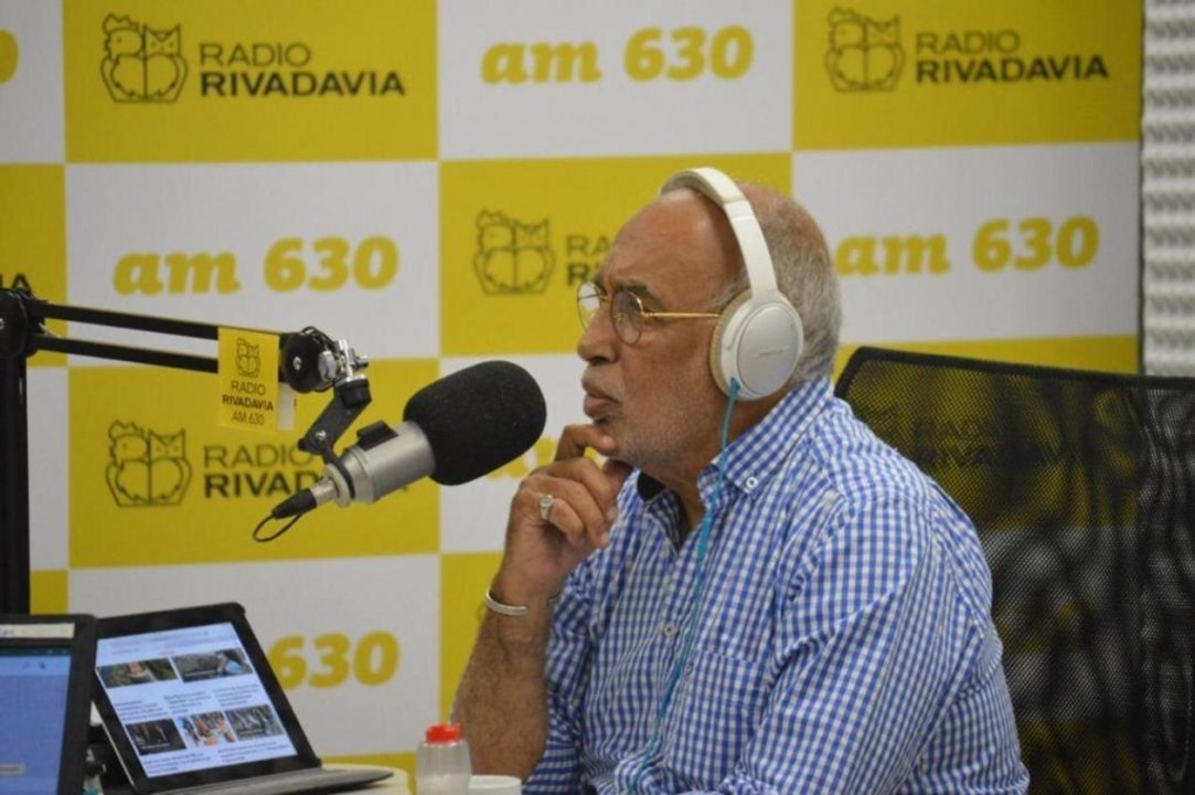 Oscar “Negro” González Oro fue homenajeado en los Martín Fierro de Radio