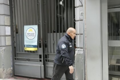 Detenidos de una comisar铆a del microcentro se filmaron y pidieron por un fiscal