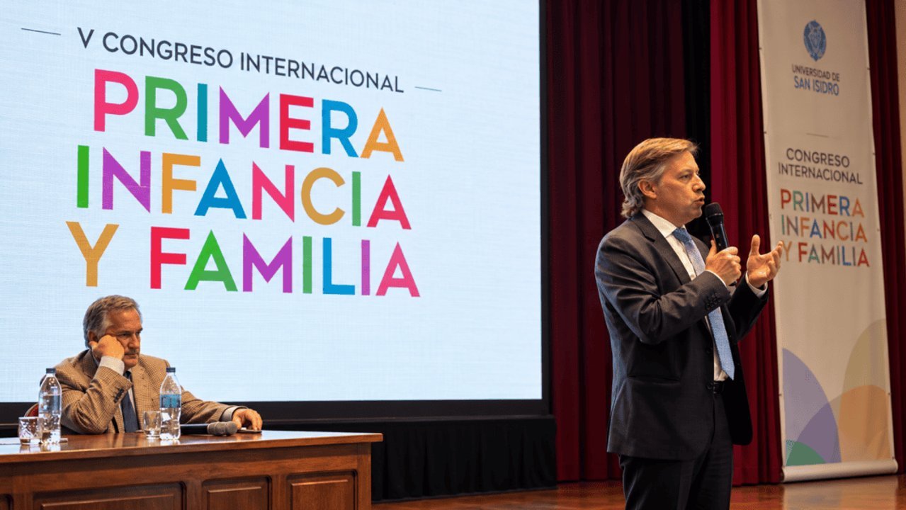 Cuestionan a Méndez por un congreso municipal en medio del debate por la ESI
