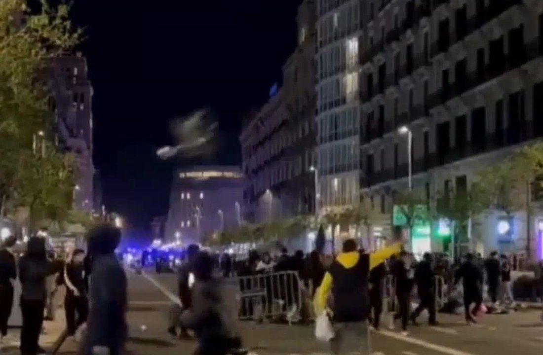 Miles marcharon en España e Italia en medio de fuertes operativos policiales