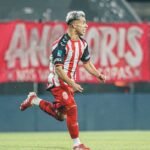 Barracas Central venció 2-1 a Estudiantes de Río Cuarto y quedó cerca de los playoffs