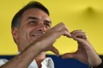 Flávio Bolsonaro: avión retenido en Iguazú habría intentado salir como “vuelo sanitario”