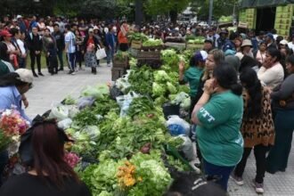 La Plata: productores protestaron a pie tras el freno al paso de tractores