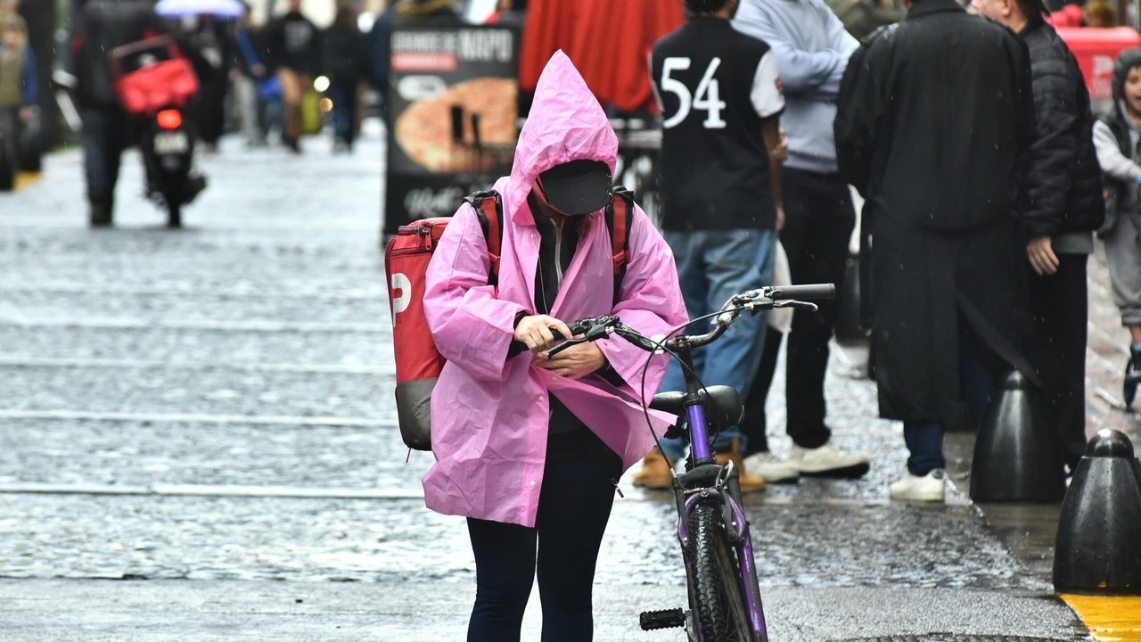 Las tormentas seguirán en el AMBA durante la mañana y primeras horas de la tarde