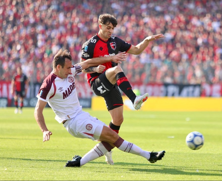 Newell’s y Lanús igualaron sin goles y continúan en zona de play-off