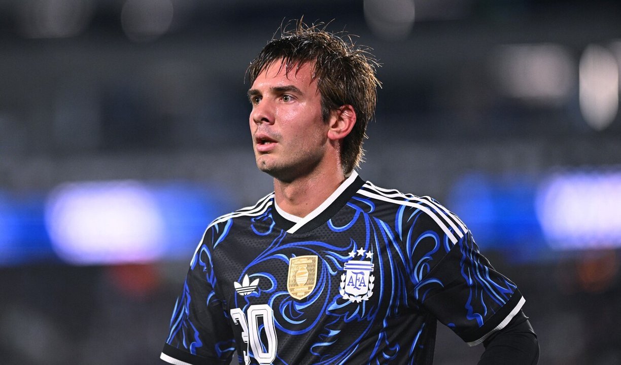 Mastantuono habló de las críticas tras su debut goleador en la Selección