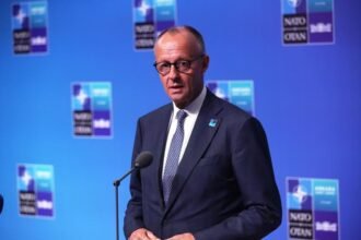 Merz reclamó a Putin el fin de la guerra durante su visita a Kiev