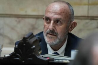 Capozzi pidió la remoción de Juan Grabois por los incidentes en el recinto