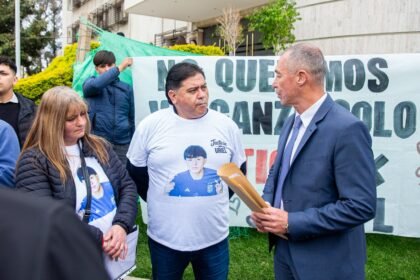 Fabián Martín recibió a la familia de Uriel y anticipó cambios en la Justicia Penal Juvenil