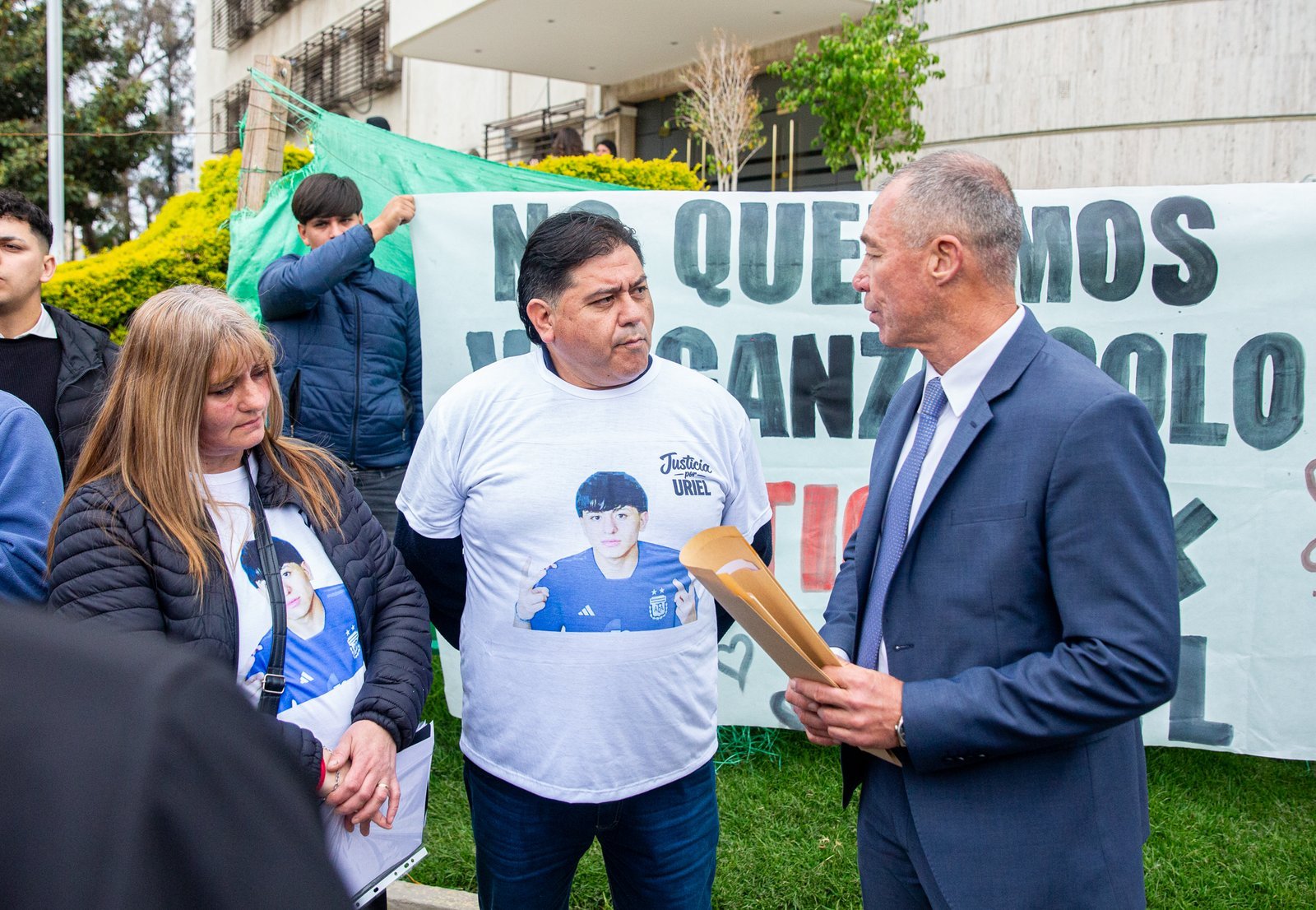 Fabián Martín recibió a la familia de Uriel y anticipó cambios en la Justicia Penal Juvenil