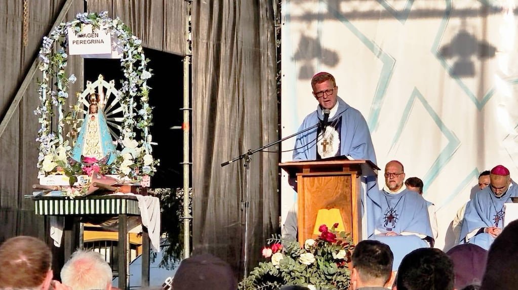 García Cuerva pidió fortalecer la fraternidad y el diálogo en Luján
