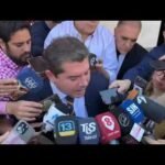 Orrego encabezó la entrega de 1.392 computadoras en tres departamentos