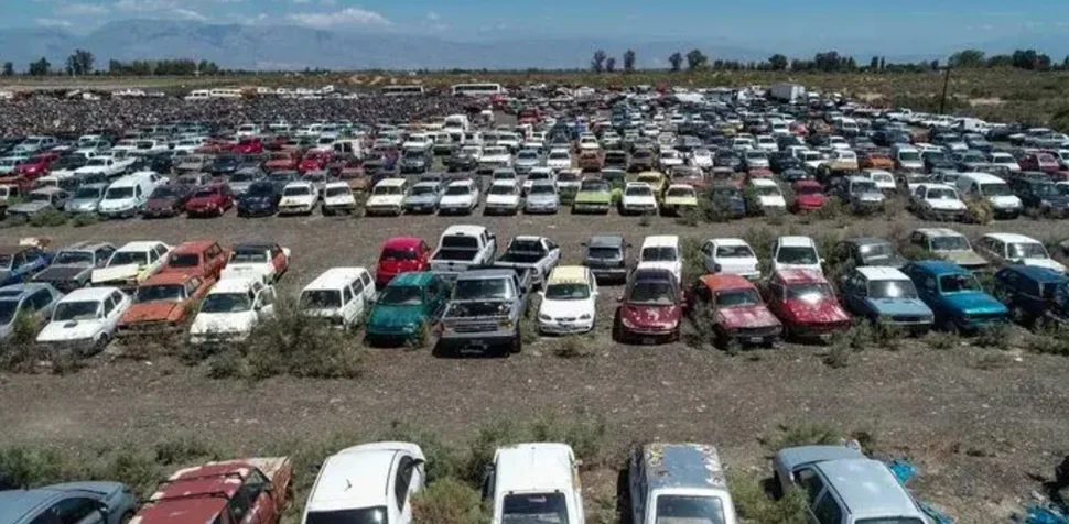 San Juan aprobó una ley que permitirá subastar vehículos de depósitos judiciales