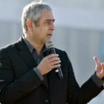 Ferraresi propuso eliminar las aplicaciones de apuestas online de los celulares