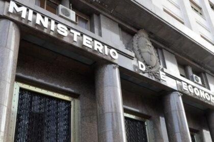El Tesoro adjudicó $6,61 billones y absorbió pesos en la licitación