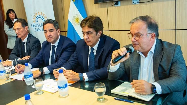 El PJ condiciona su apoyo al crédito de US$160 millones para la Ruta 40 Sur