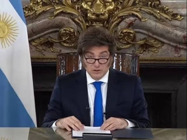 Milei analiza acciones legales contra periodistas tras el sobreseimiento en $Libra