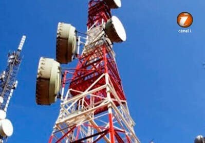 Telecom aprobó transferir seis millones de líneas a Metrotel por US$450 millones