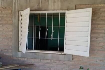 Robaron una vivienda en Rawson y se llevaron útiles escolares y electrodomésticos