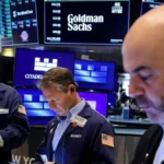 Mercados: las acciones argentinas bajaron hasta 9% y el riesgo país llegó a 765 puntos