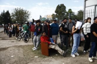 Reformas laborales: cayó el empleo registrado y creció la informalidad